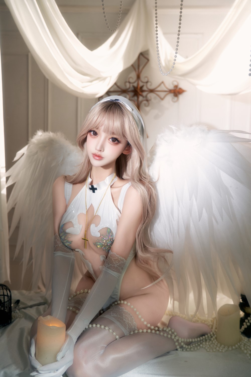 微博妹纸@过期米线线喵 与神同行