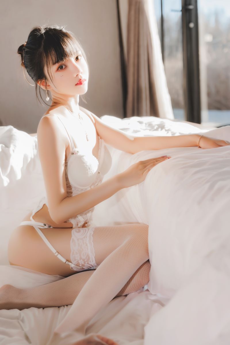 Coser@桜桃喵 白纱糖02