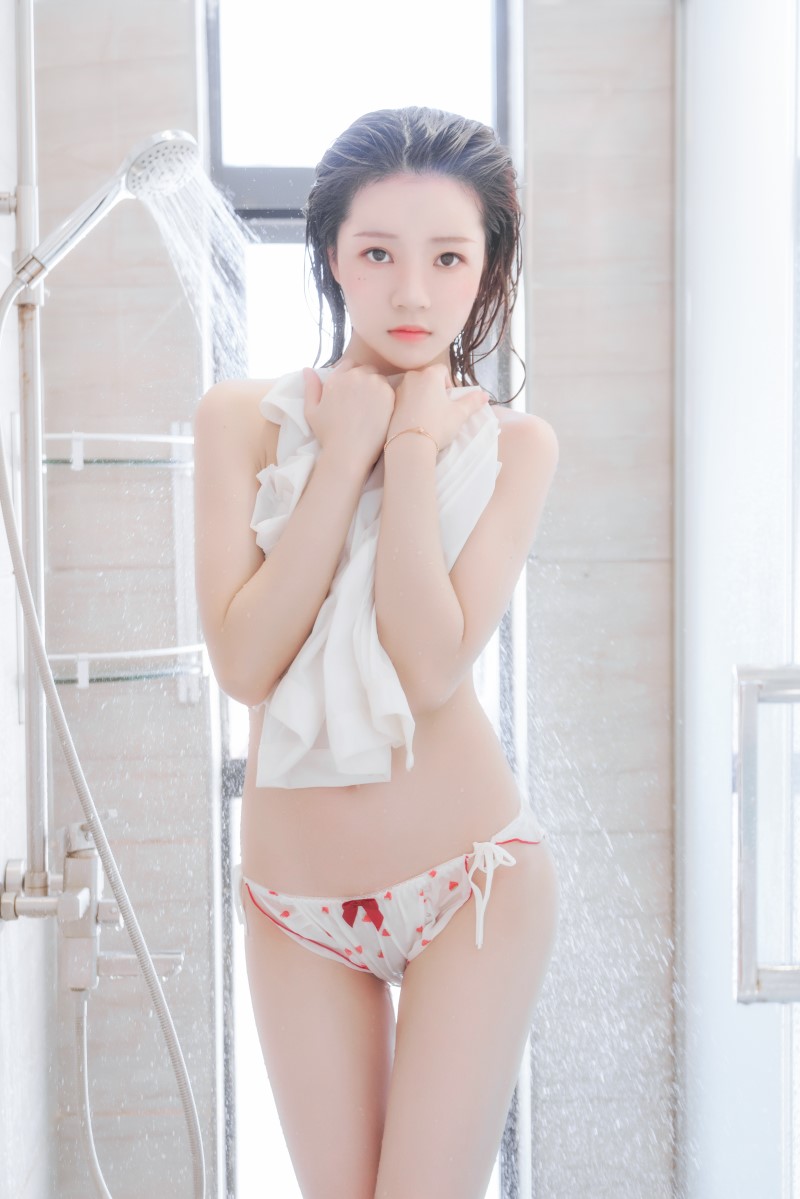 Coser@桜桃喵 洒花