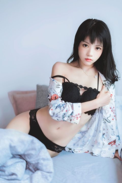 Coser@桜桃喵_倦
