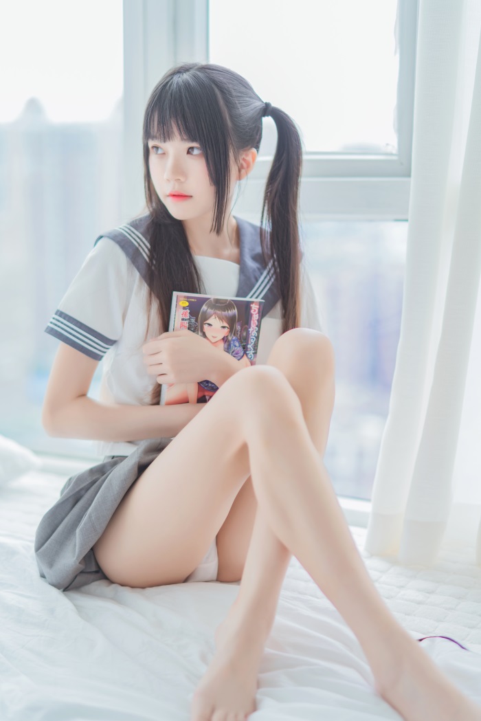 动漫Coser@桜桃喵 – 心形胖次