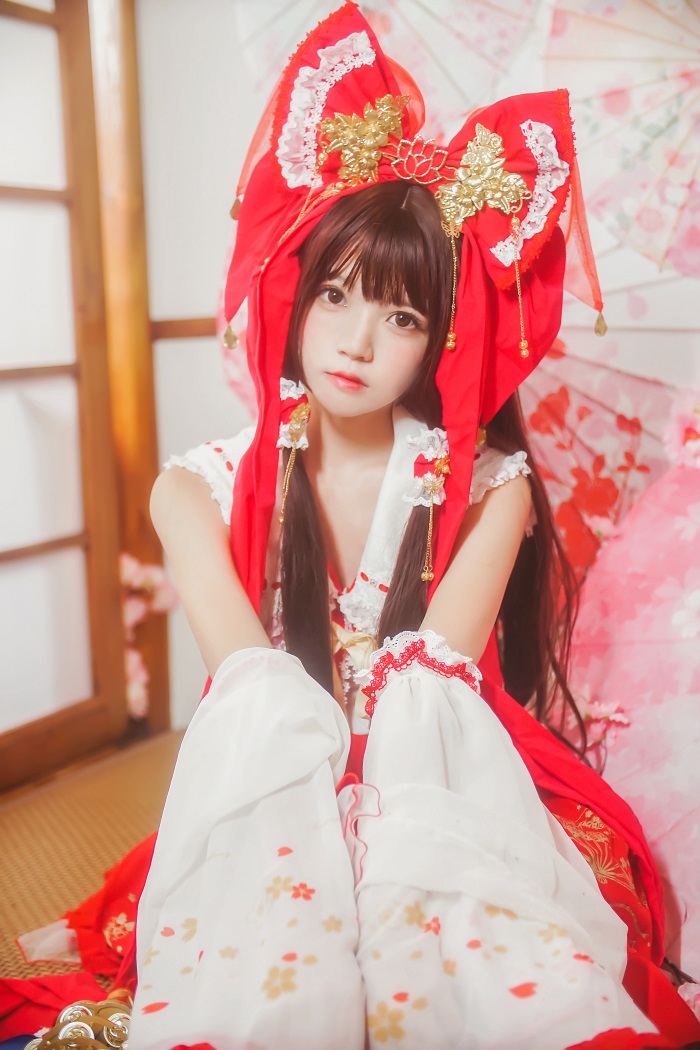 萝利风COS 桜桃喵 – 灵梦／新年快乐