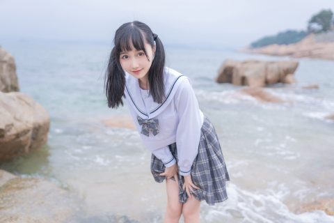木绵绵OwO 海边JK