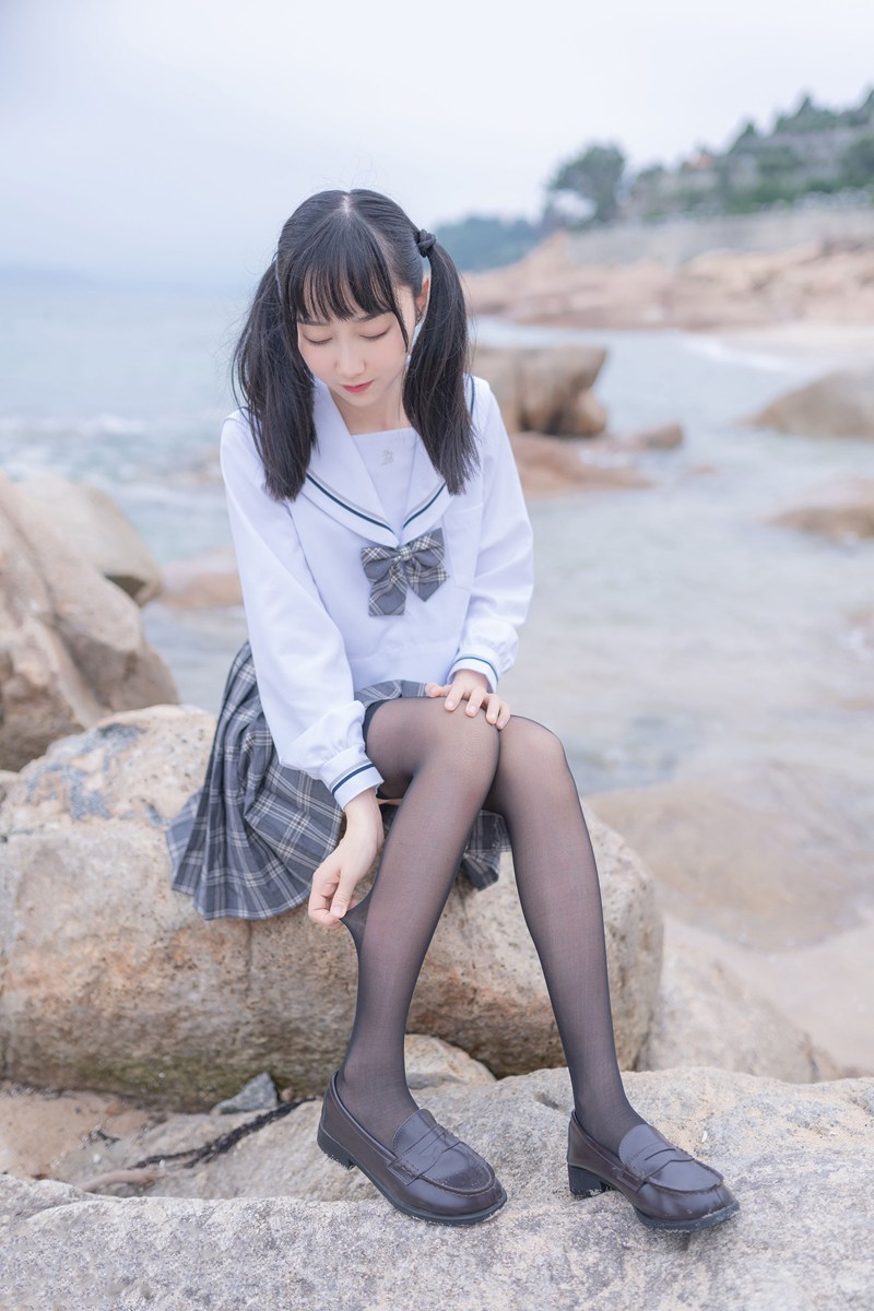 木绵绵OwO 海边JK