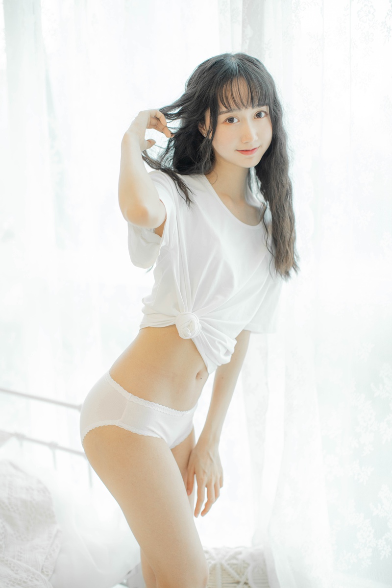 木绵绵OwO 3套内依电子图