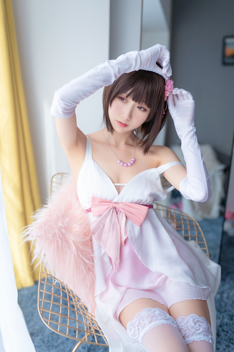 木绵绵OwO – 加藤惠cos礼服部分
