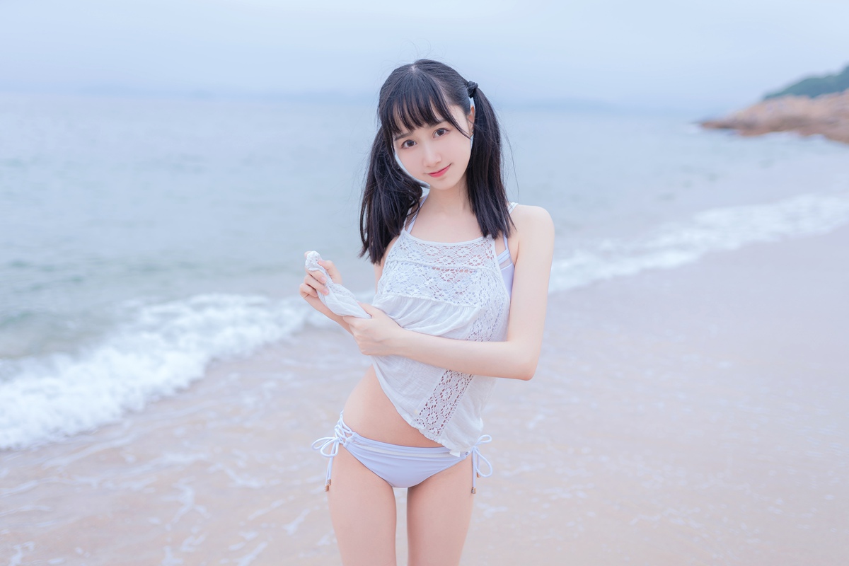 木绵绵OwO – 海边白色比基尼电子版