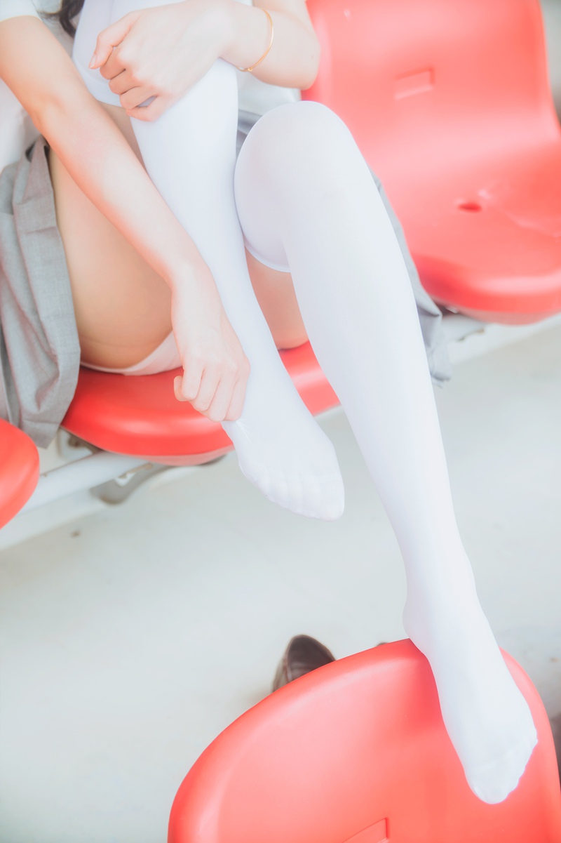 木绵绵OwO – 灰色JK