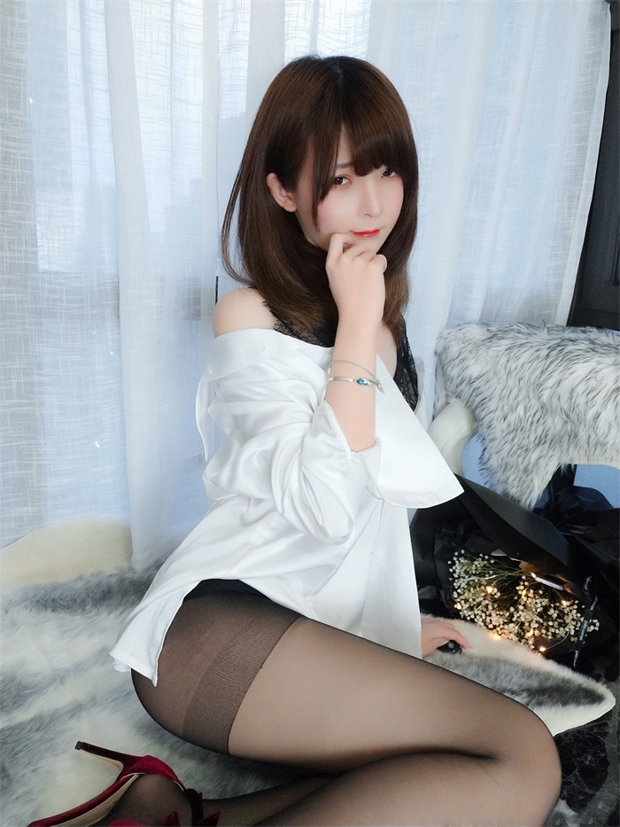 一小央泽 约会女友