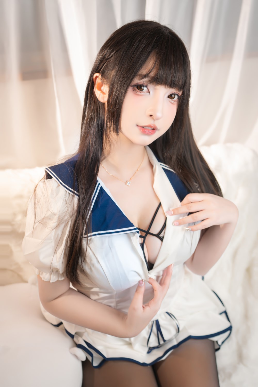 神楽坂真冬写真《柔光水滑》