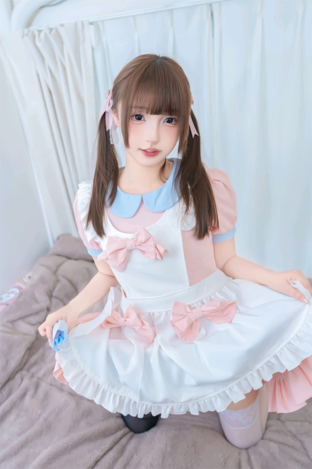 神楽坂真冬写真《小小女仆》