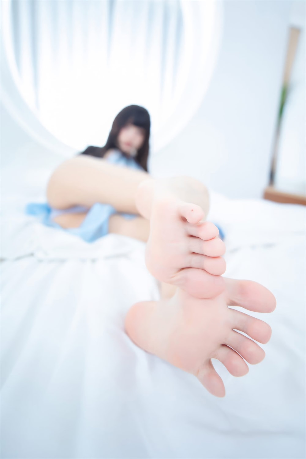 神楽坂真冬写真《趾间飞行》