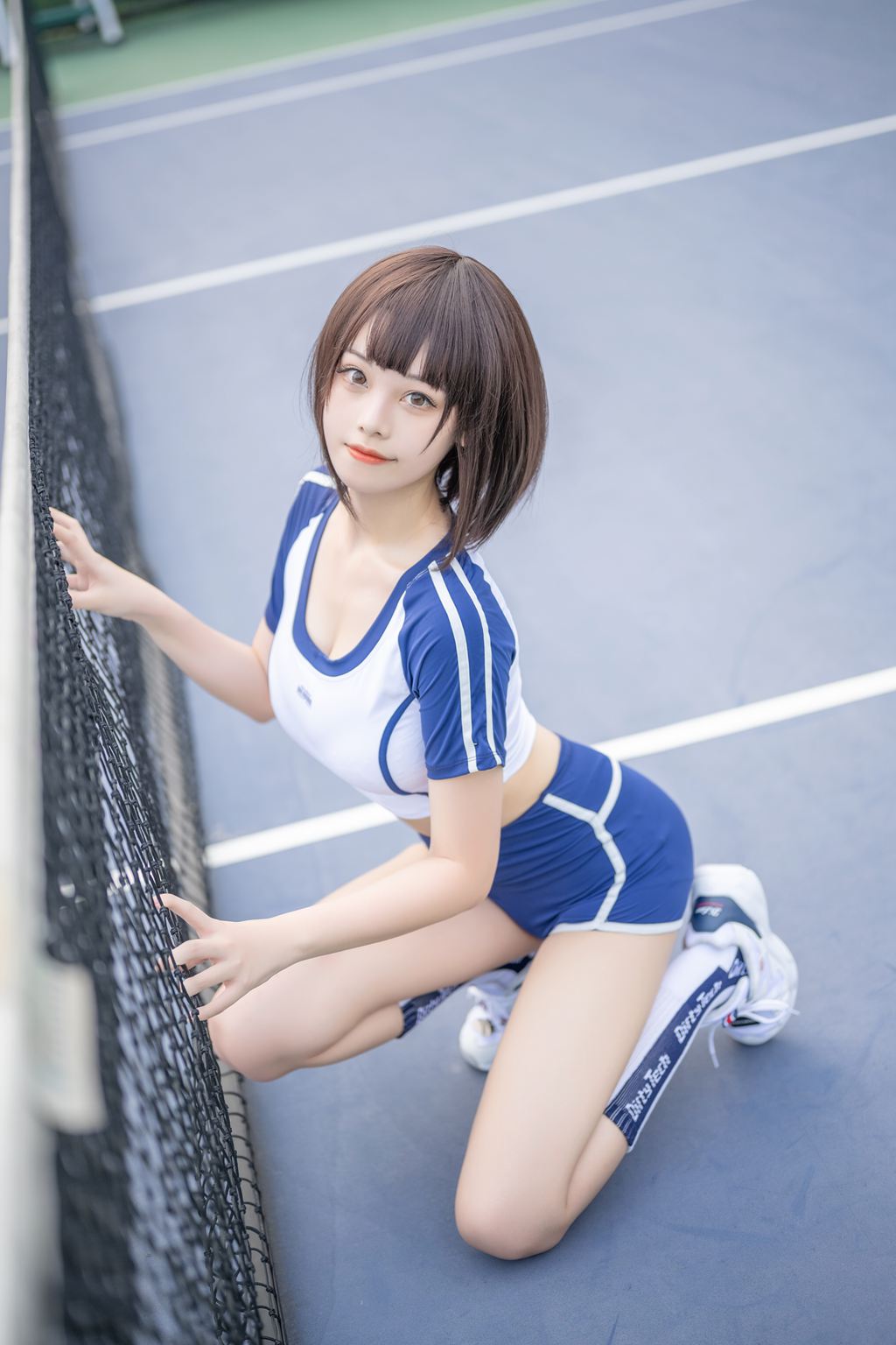 蜜汁猫裘 体操服