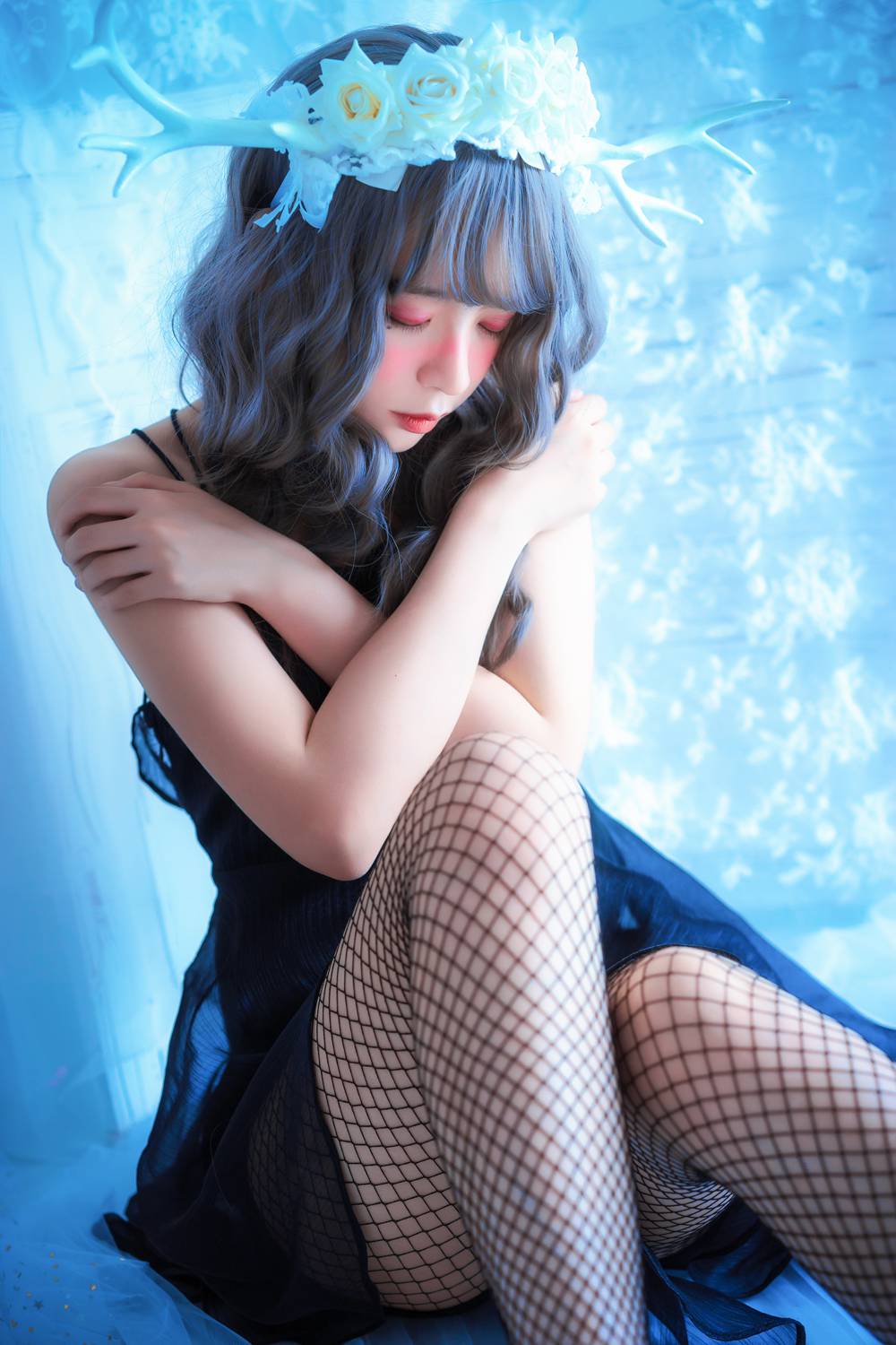 疯猫ss 黑裙