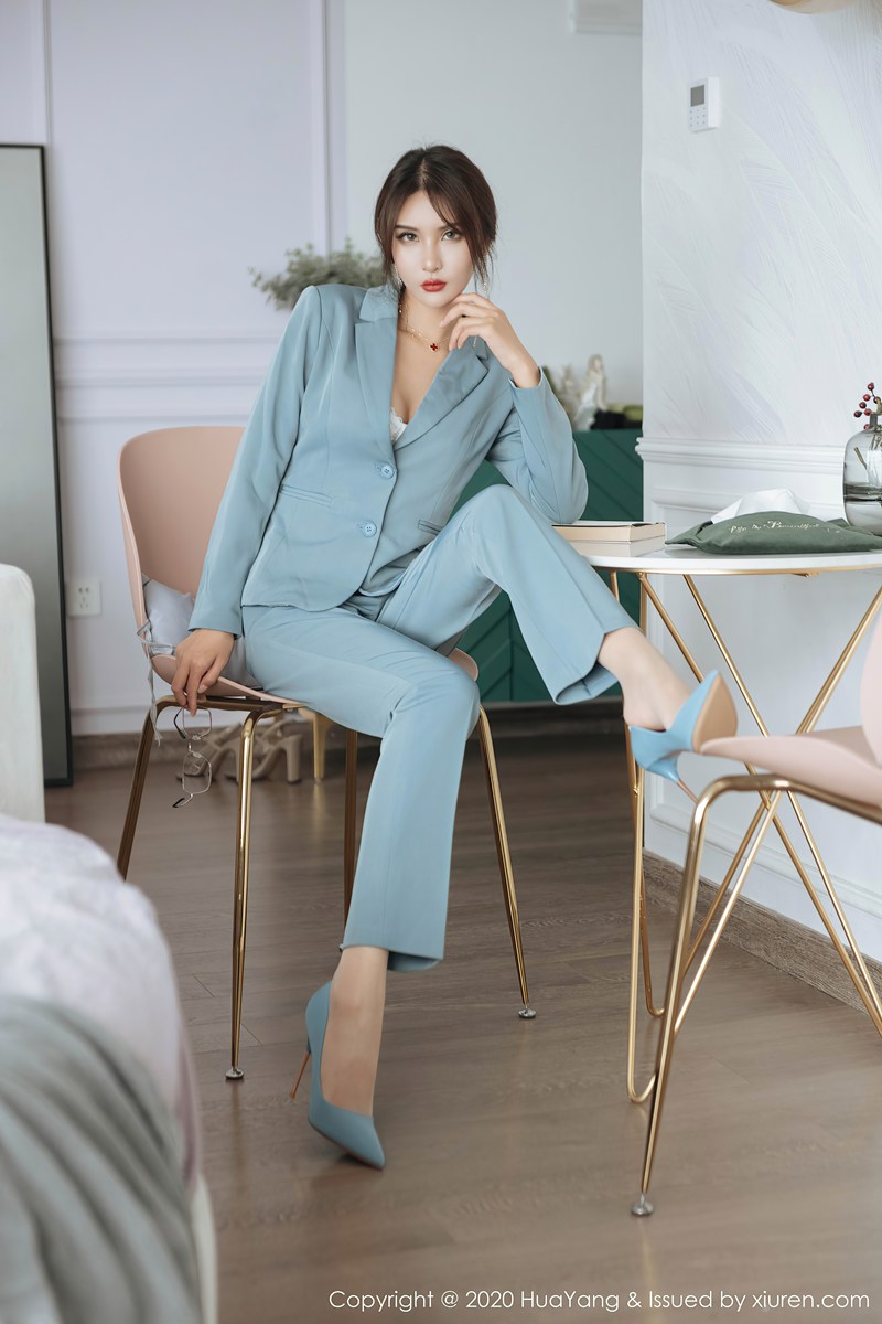 Emily顾奈奈