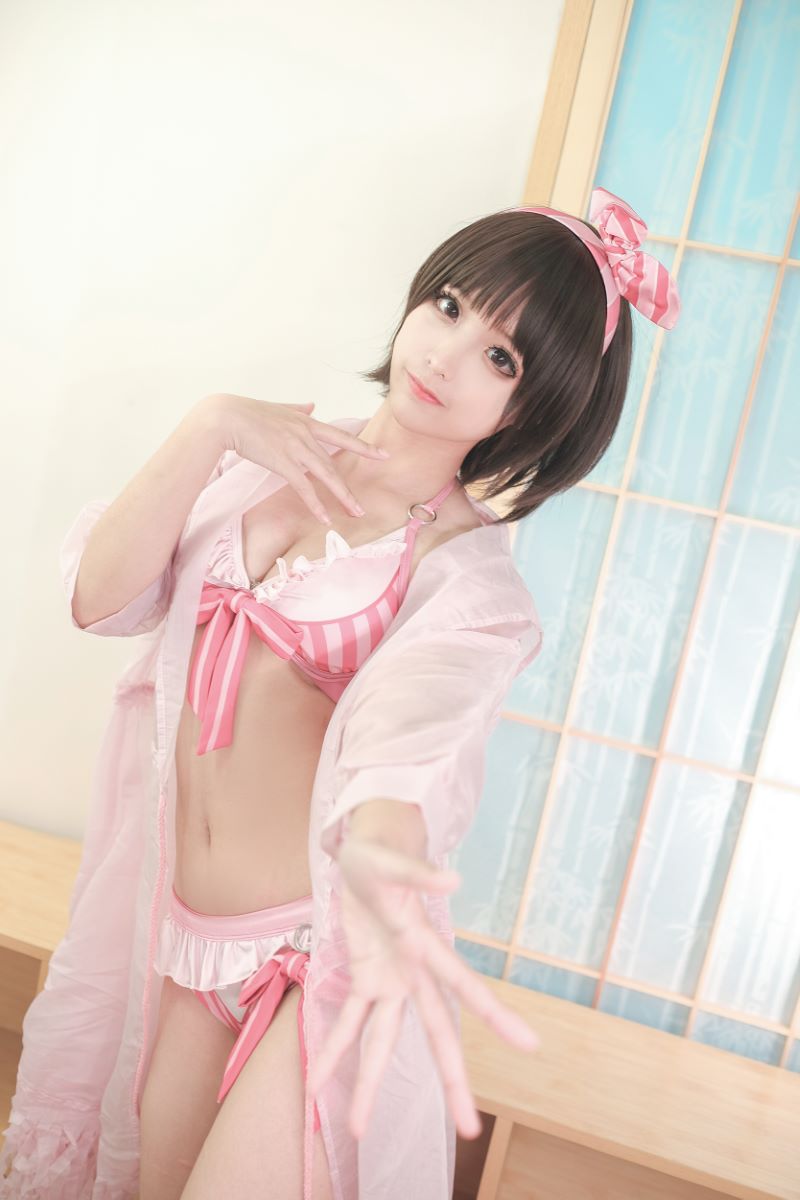 蠢沫沫 加藤惠泳装