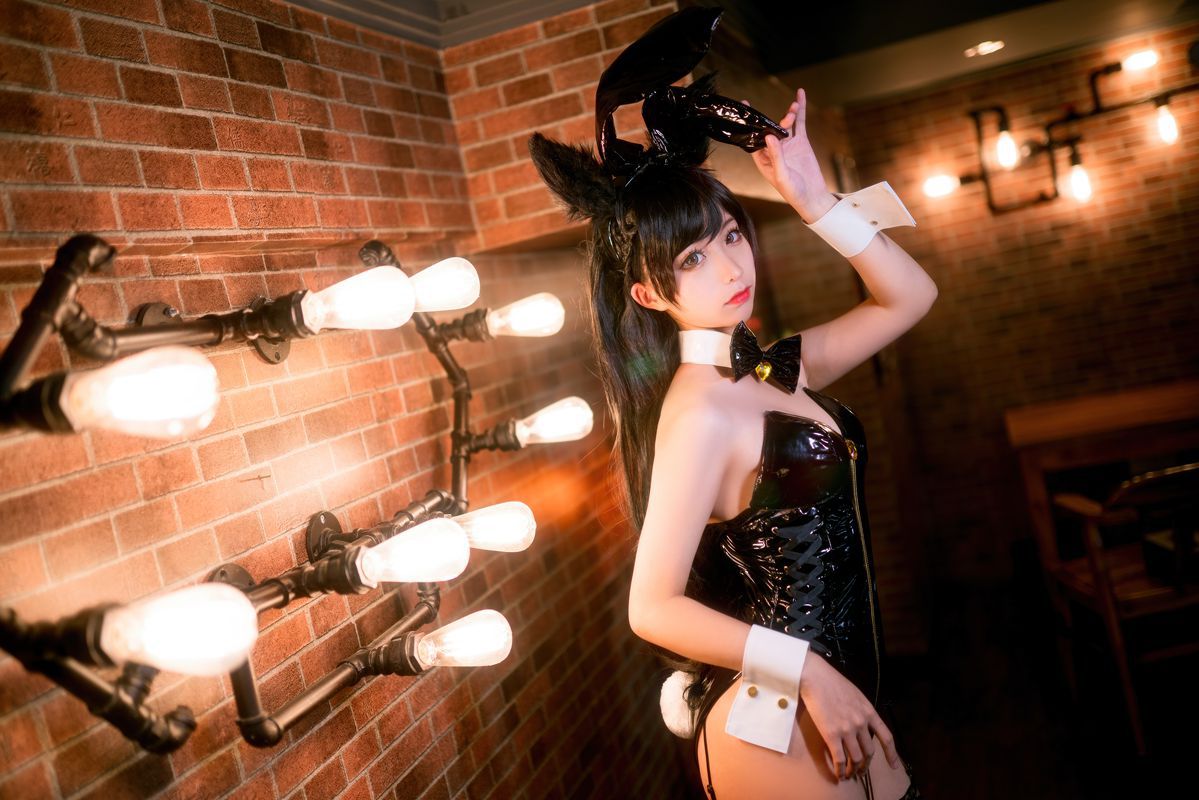 蠢沫沫 惠礼服