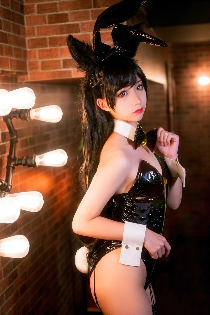 蠢沫沫 惠礼服