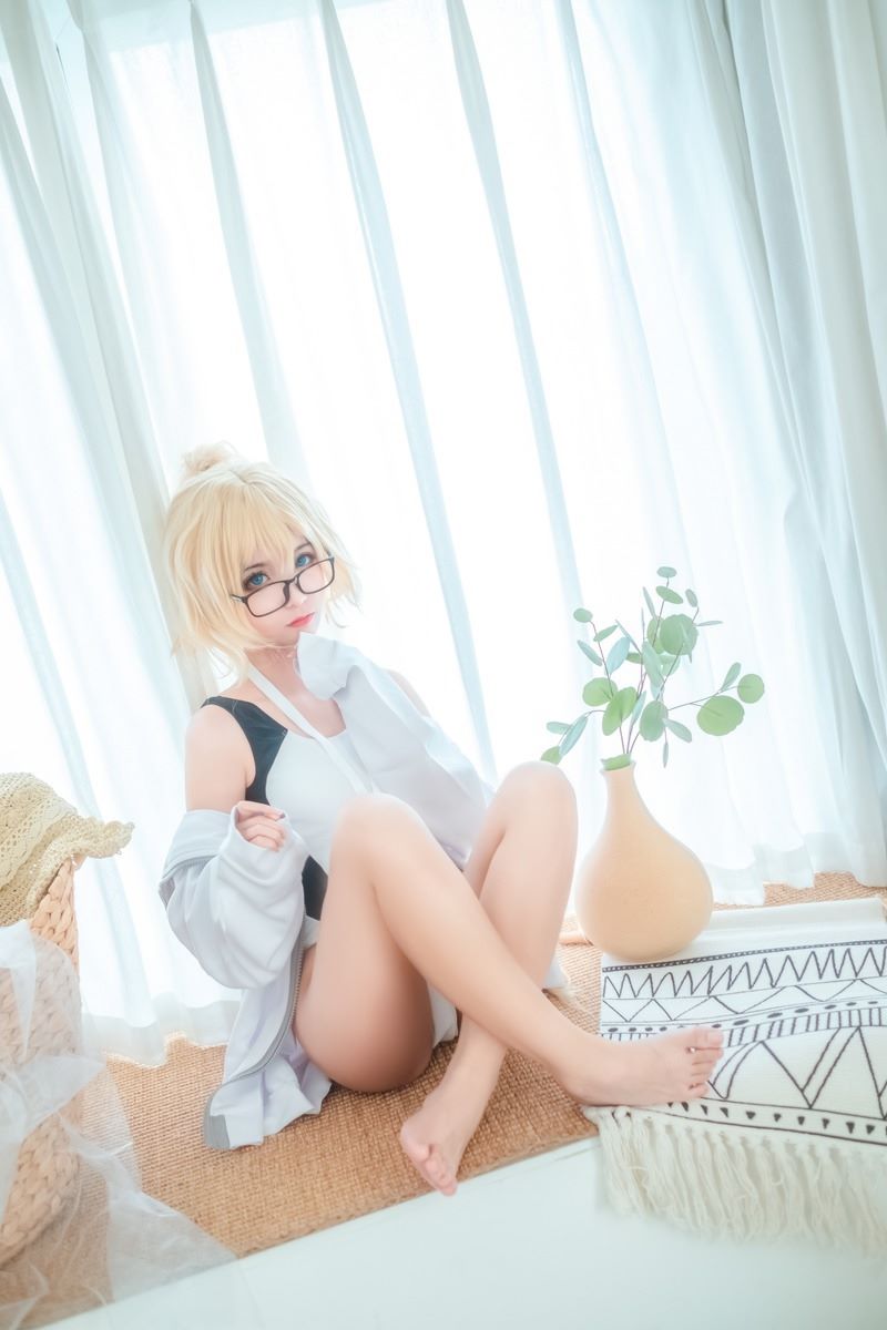 蠢沫沫 贞德