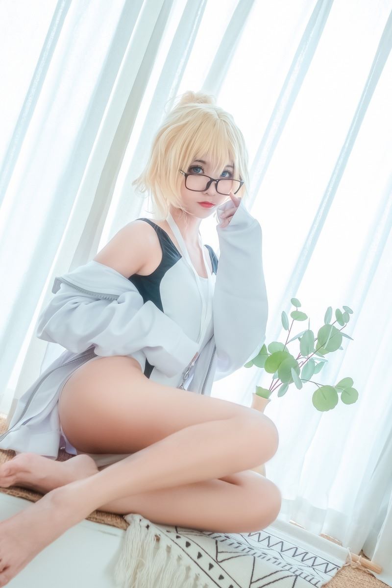 蠢沫沫 贞德