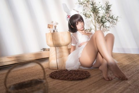 蠢沫沫 透明护士