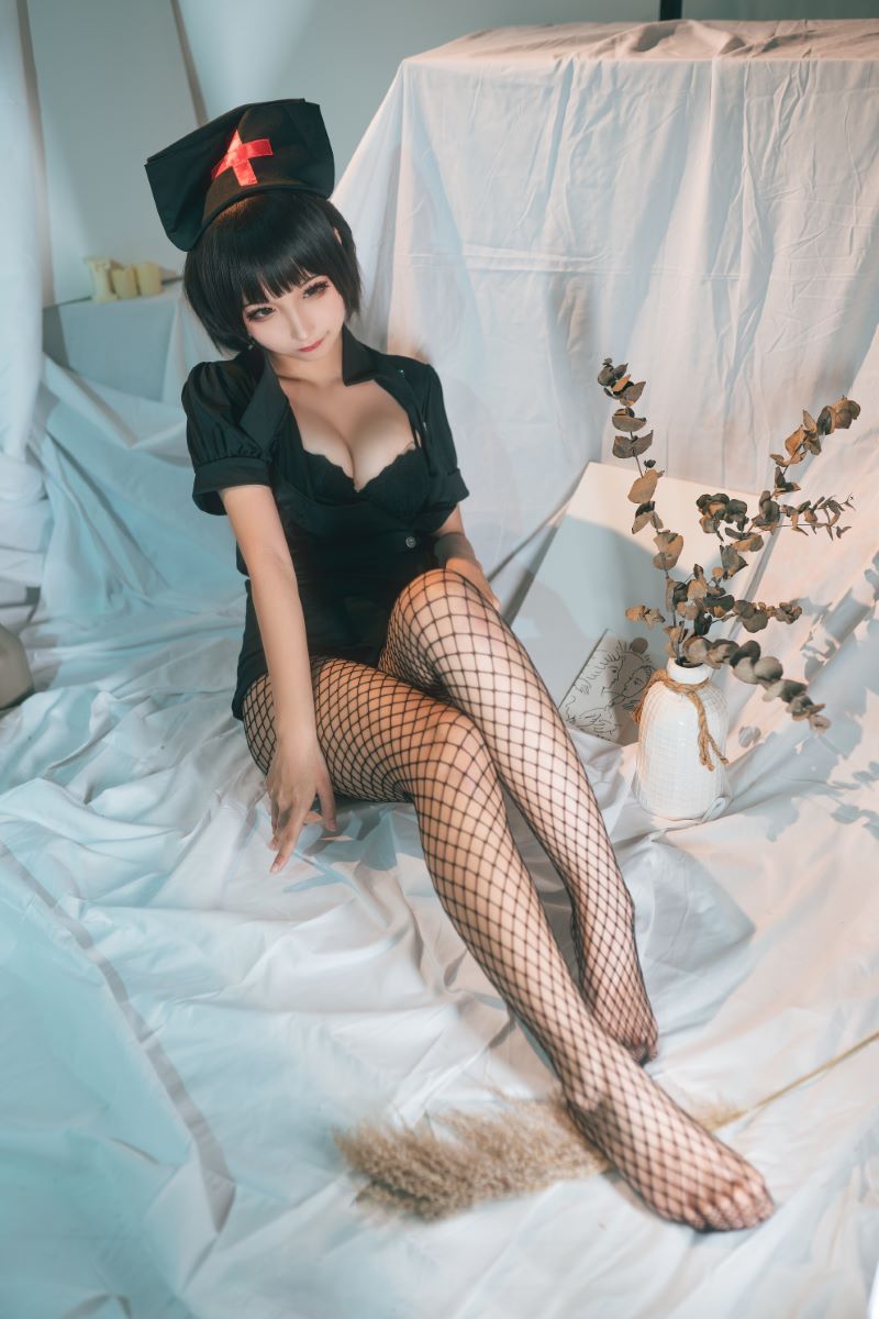 蠢沫沫 护士姐姐