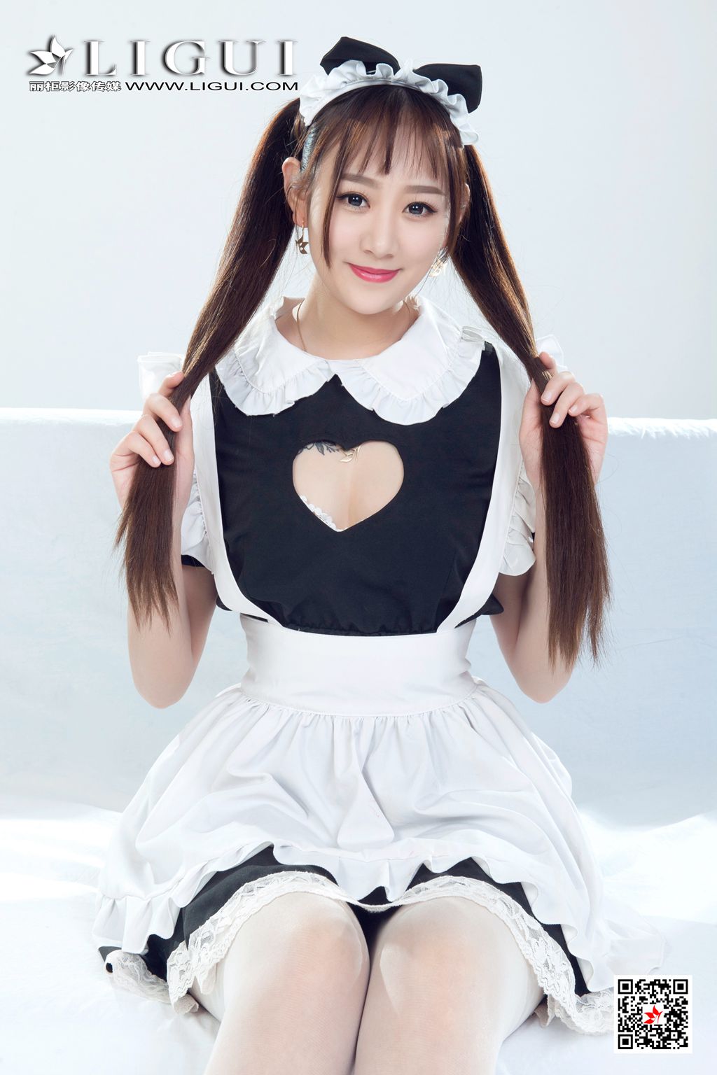 2021.03.29《00后白丝小佣》小熊