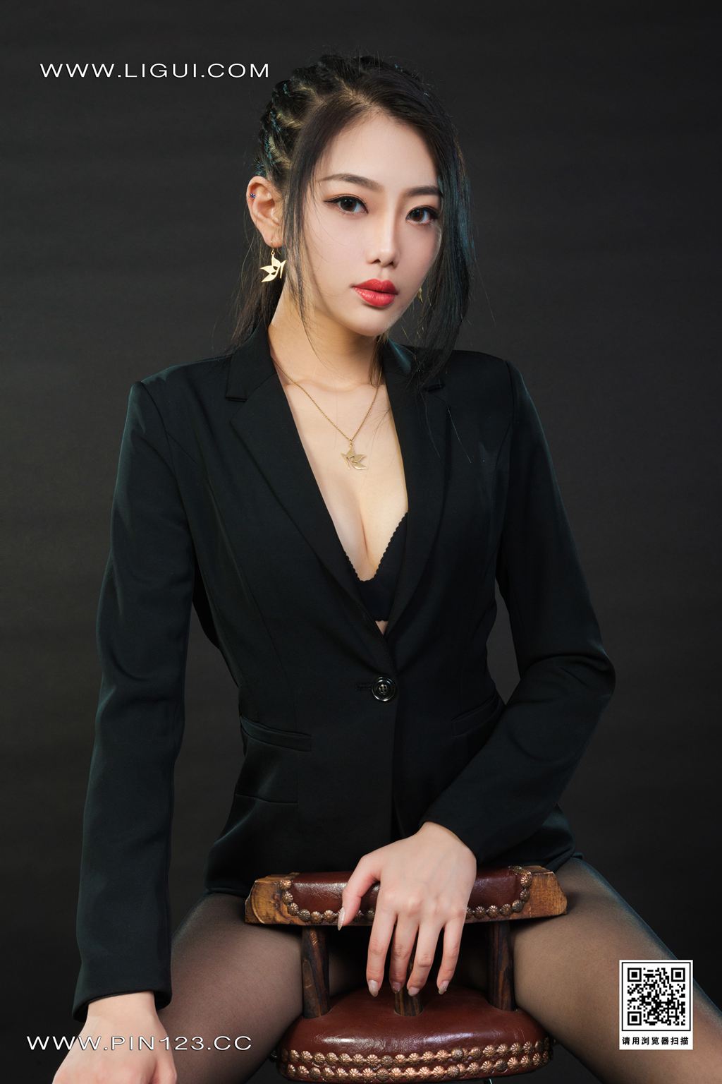 《足下生情》小智贤