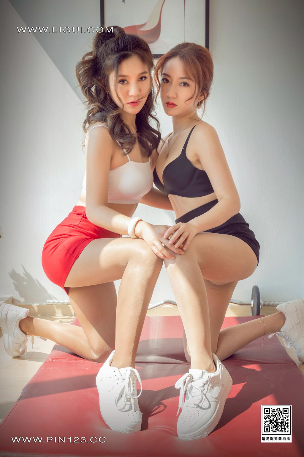 [Ligui丽柜] 2022.07.01《私人定制-女教练的遭遇》英子&汐汐