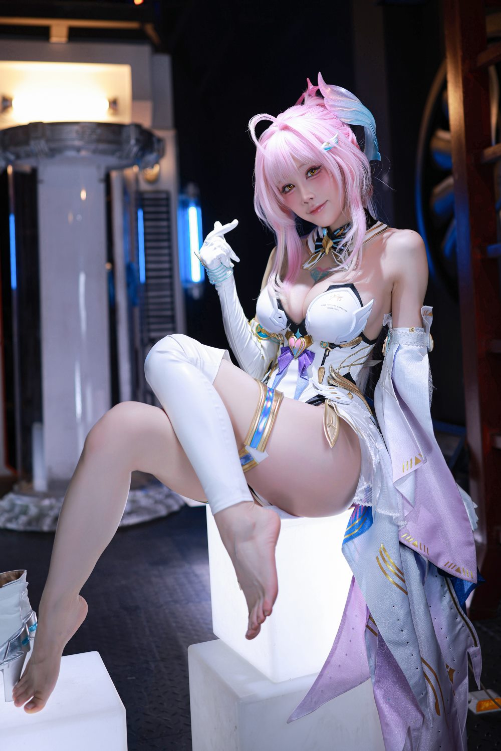水淼aqua 鸣潮 爱弥斯
