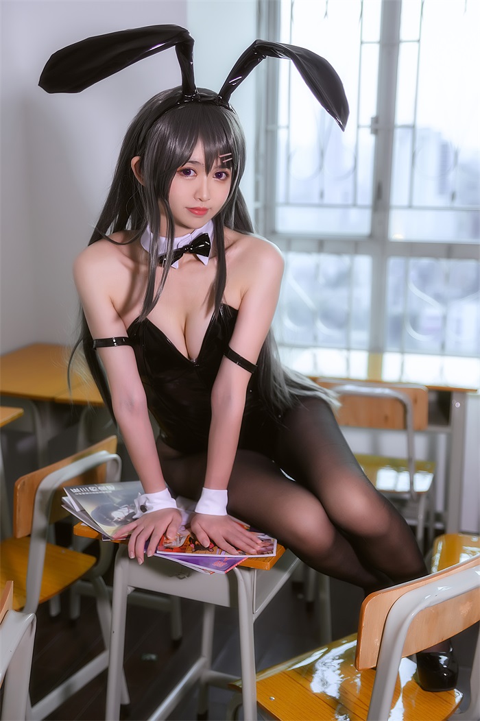 鳗鱼霏儿 – 兔女郎-猪头学姐