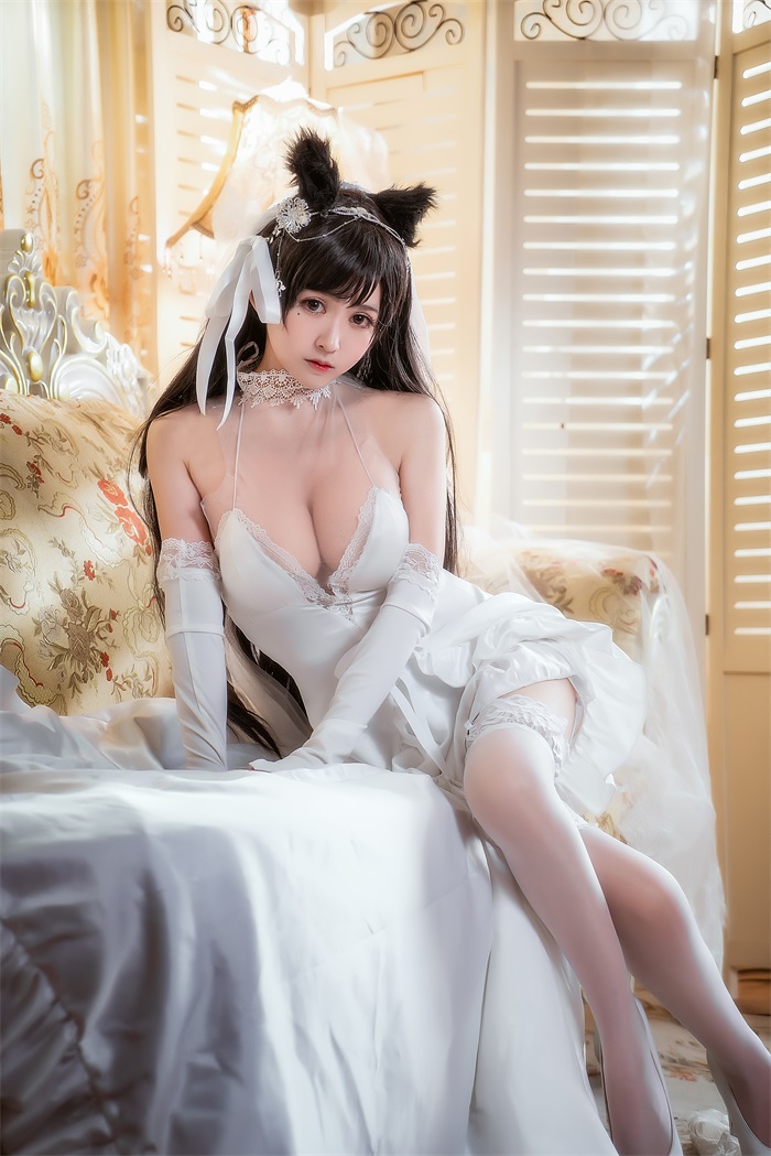 鳗鱼霏儿 – 碧蓝航线 爱宕