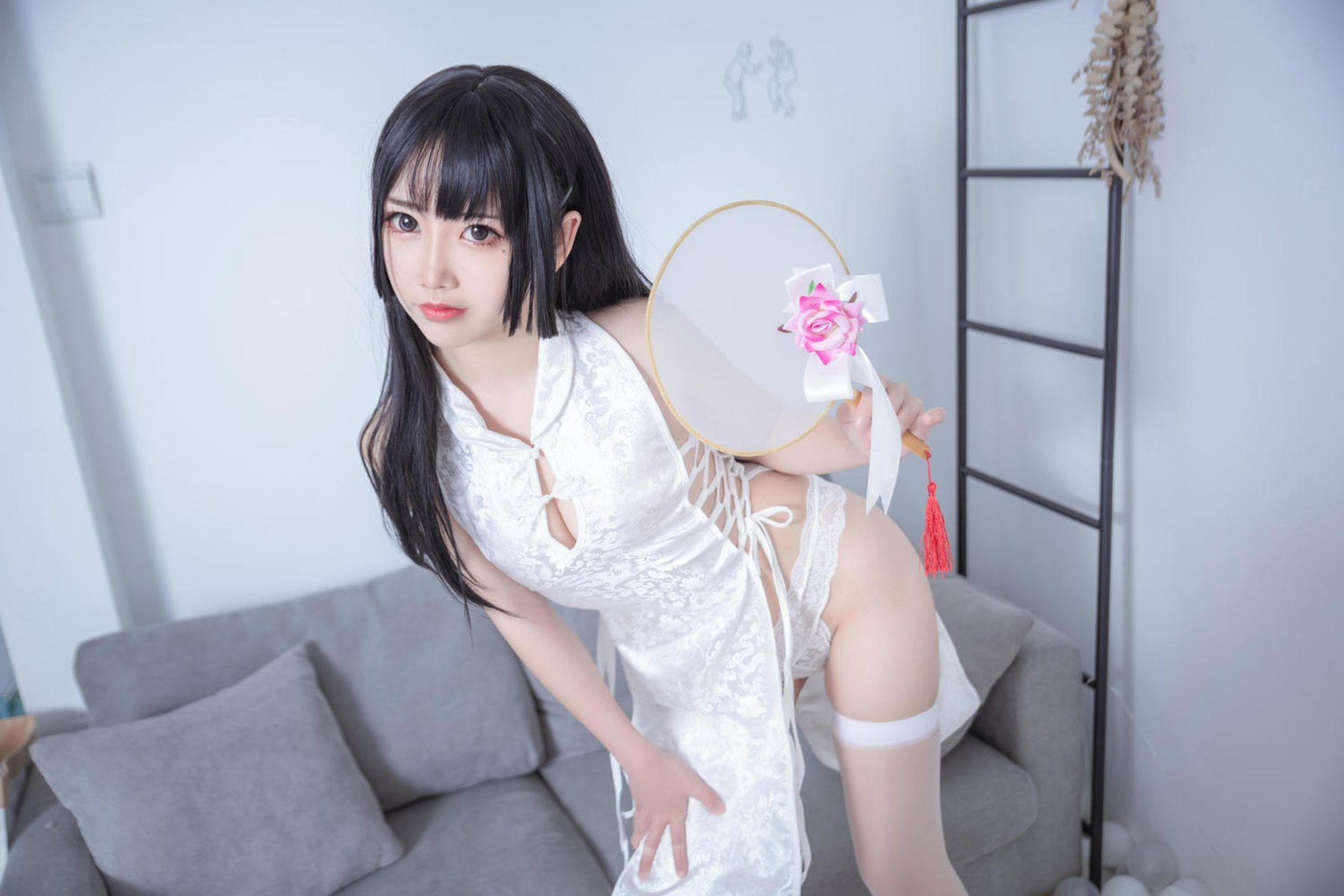面饼仙儿 白色旗袍