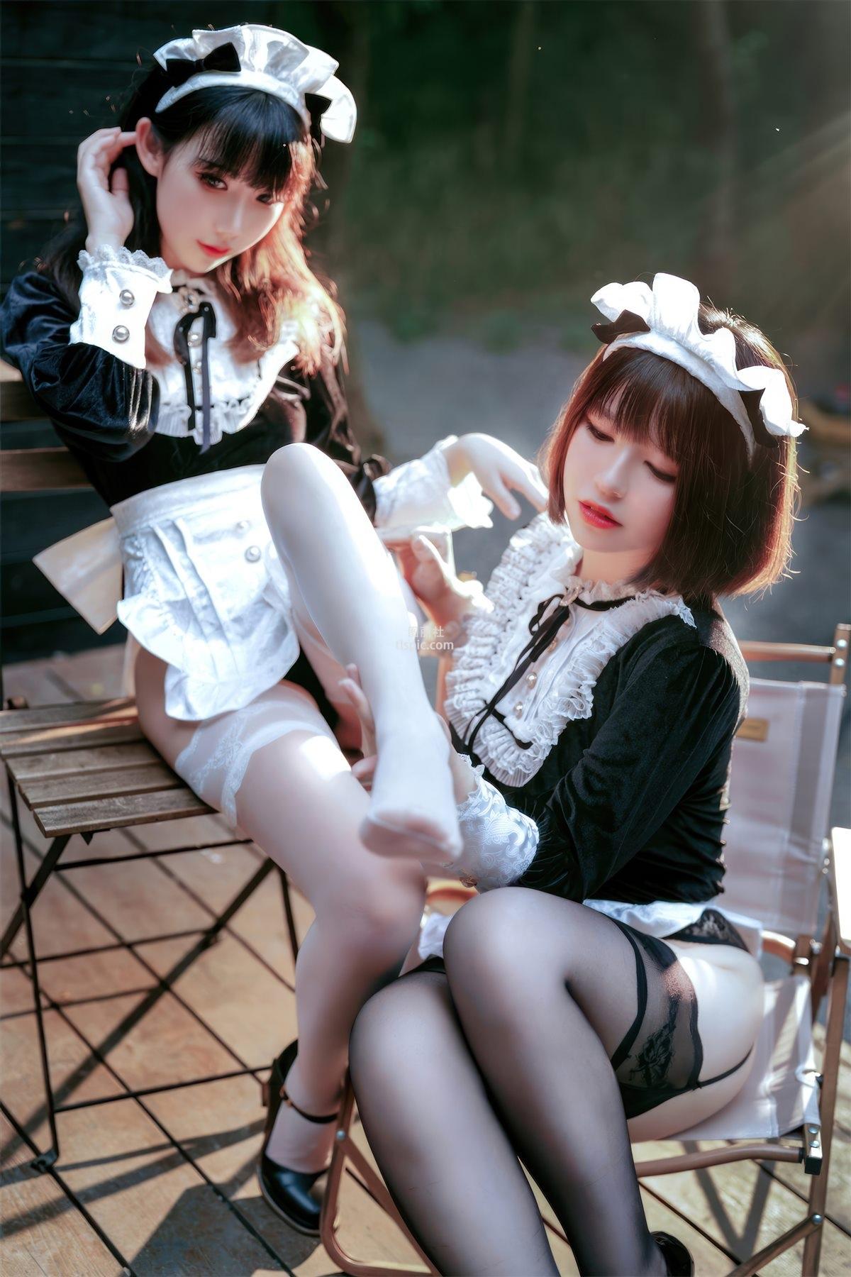 面饼仙儿&半半子 – Maid姉妹