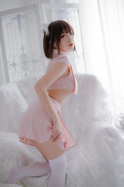 二佐Nisa 粉旗袍