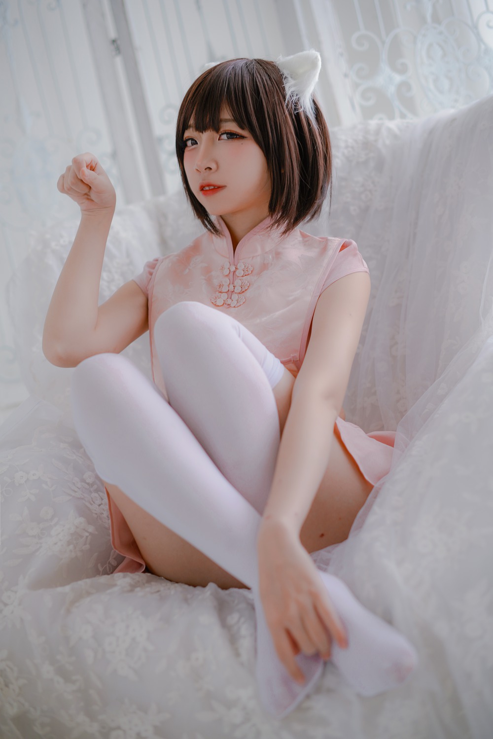 二佐Nisa 粉旗袍