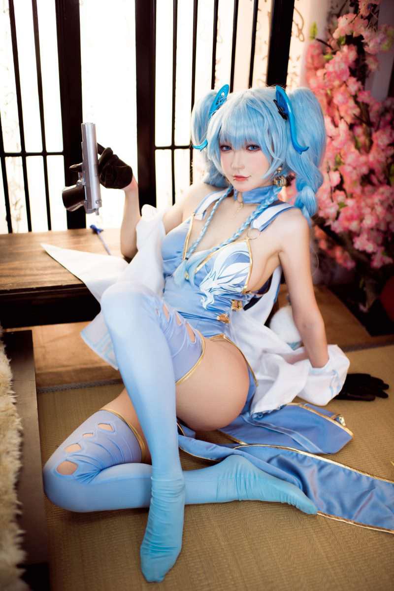 阿包也是兔娘 少女前线 PA15翠雀媚