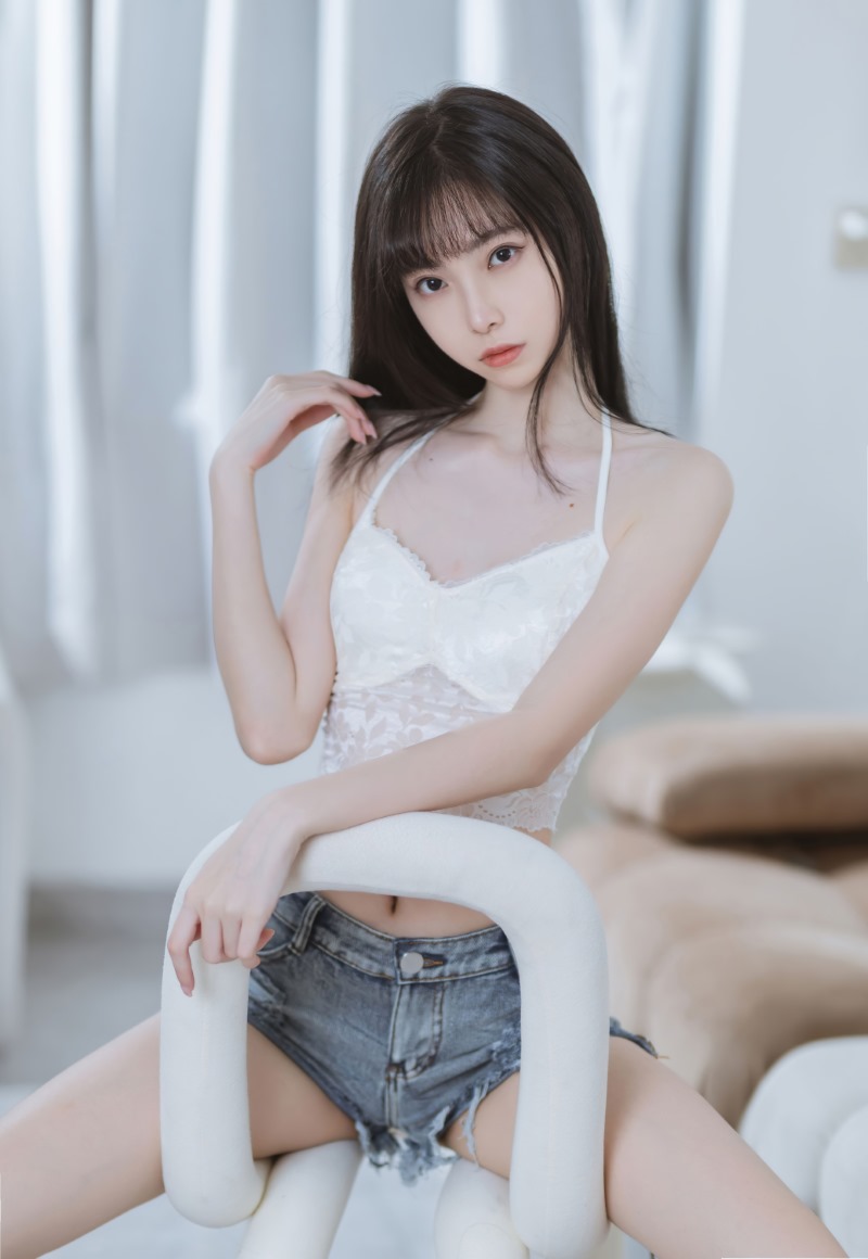 许岚LAN 纯欲吊带