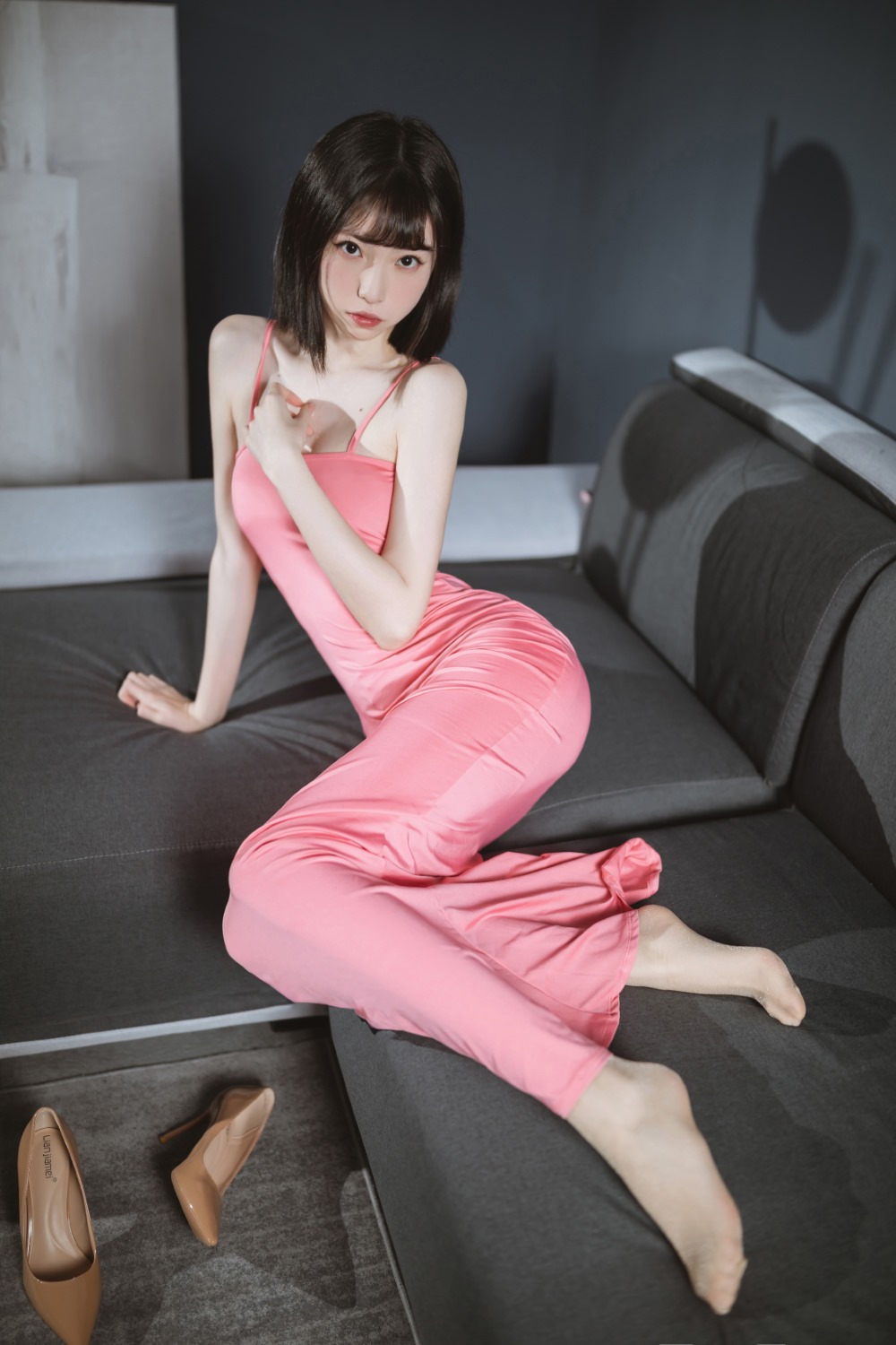 许岚LAN 粉色长裙
