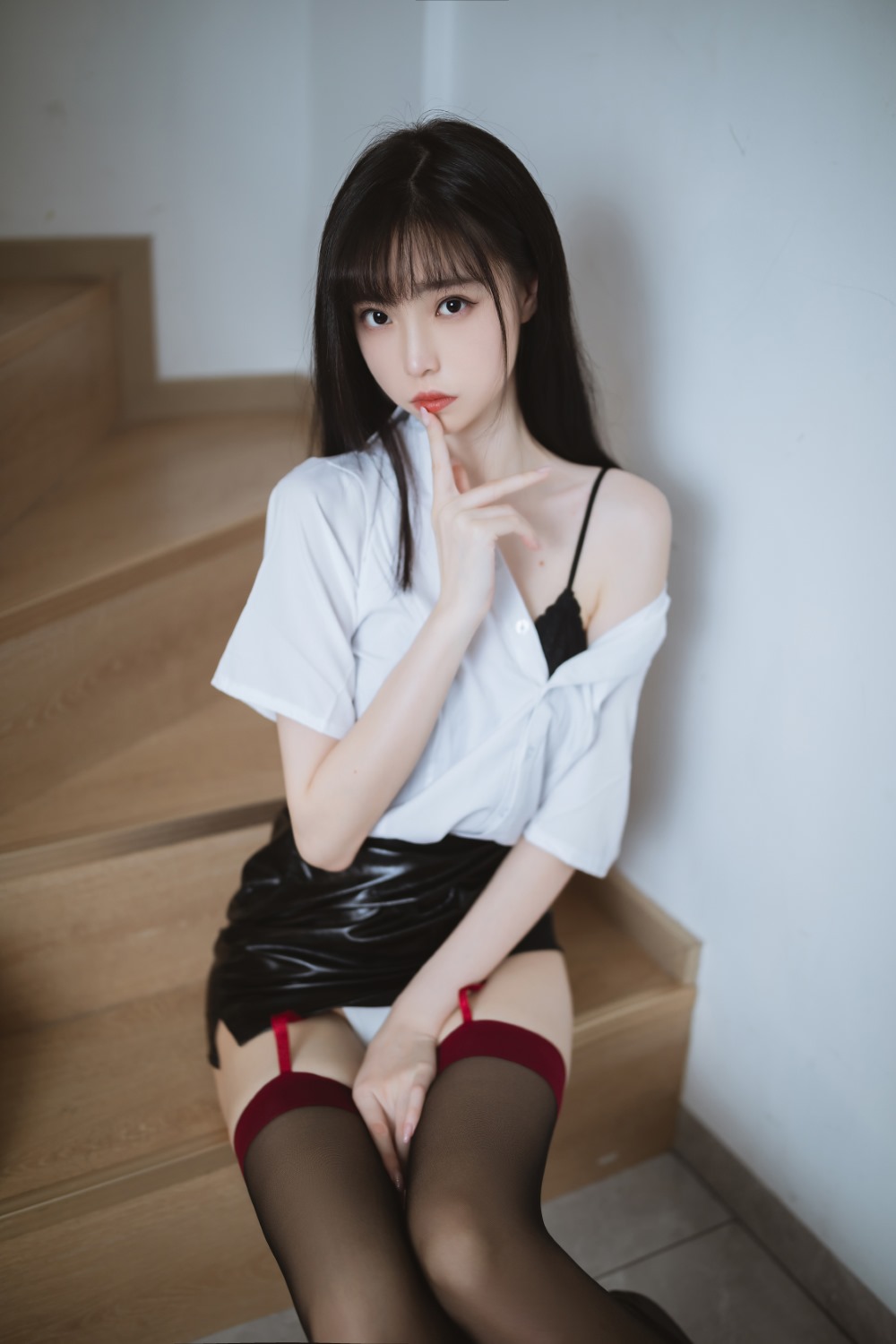 许岚LAN OL短裙