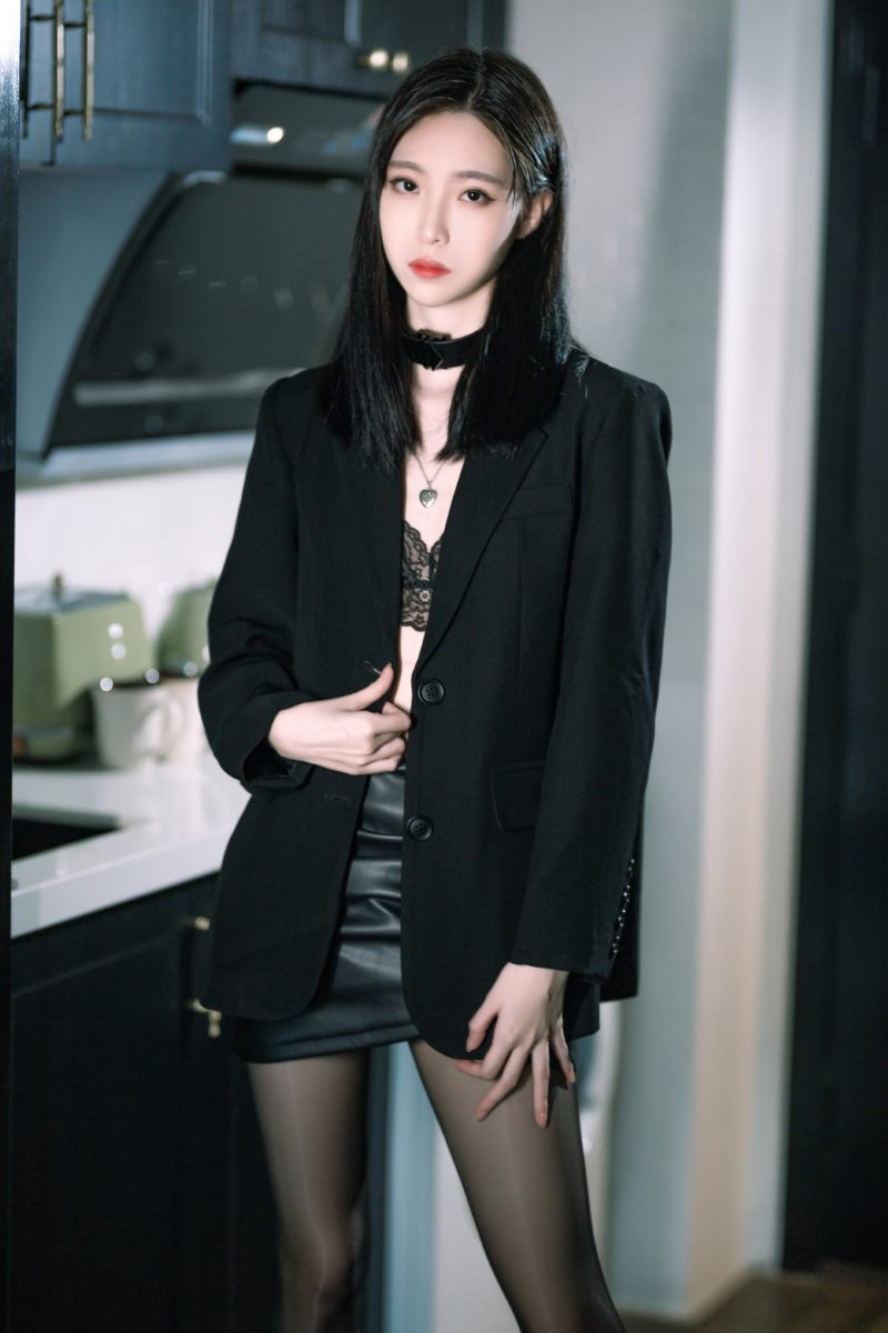 许岚LAN  黑丝西装