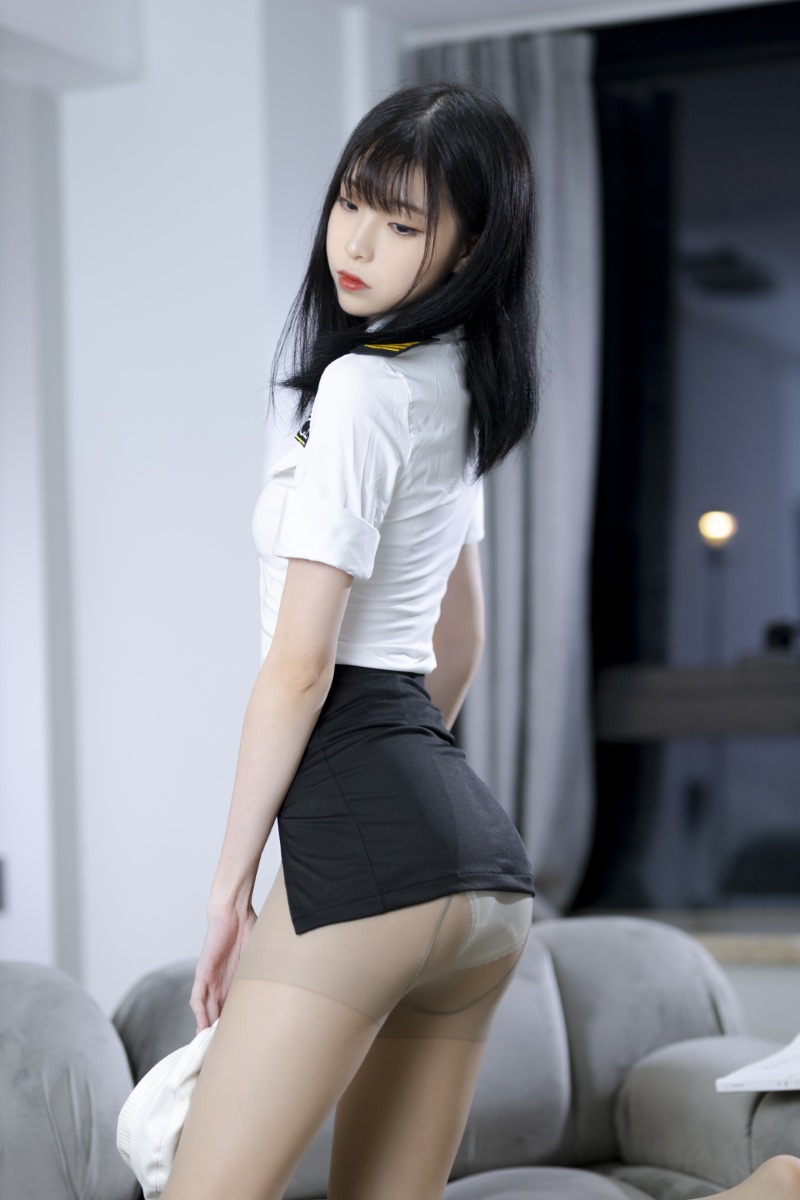 许岚LAN 灰丝制服