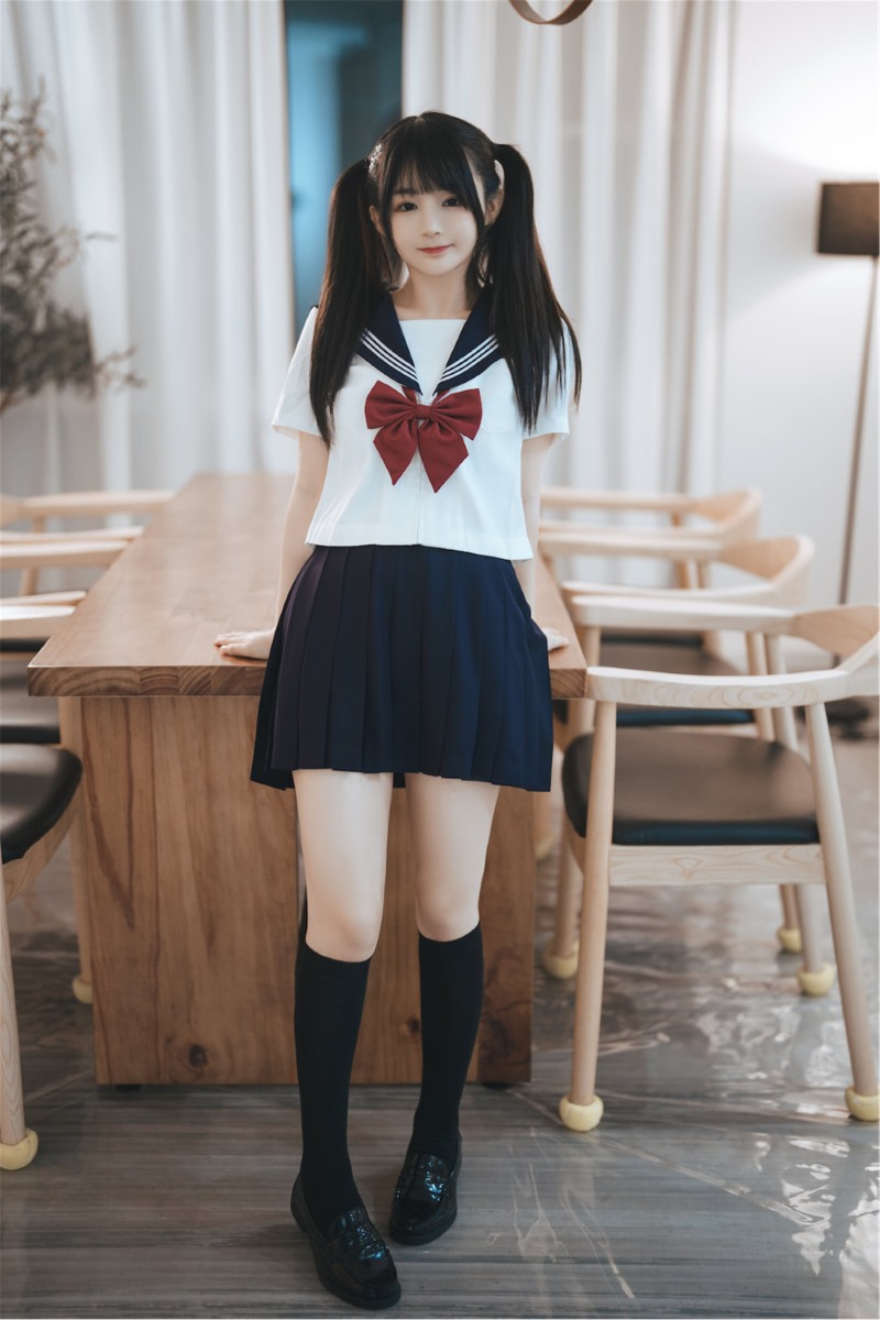 桜井宁宁 双马尾JK