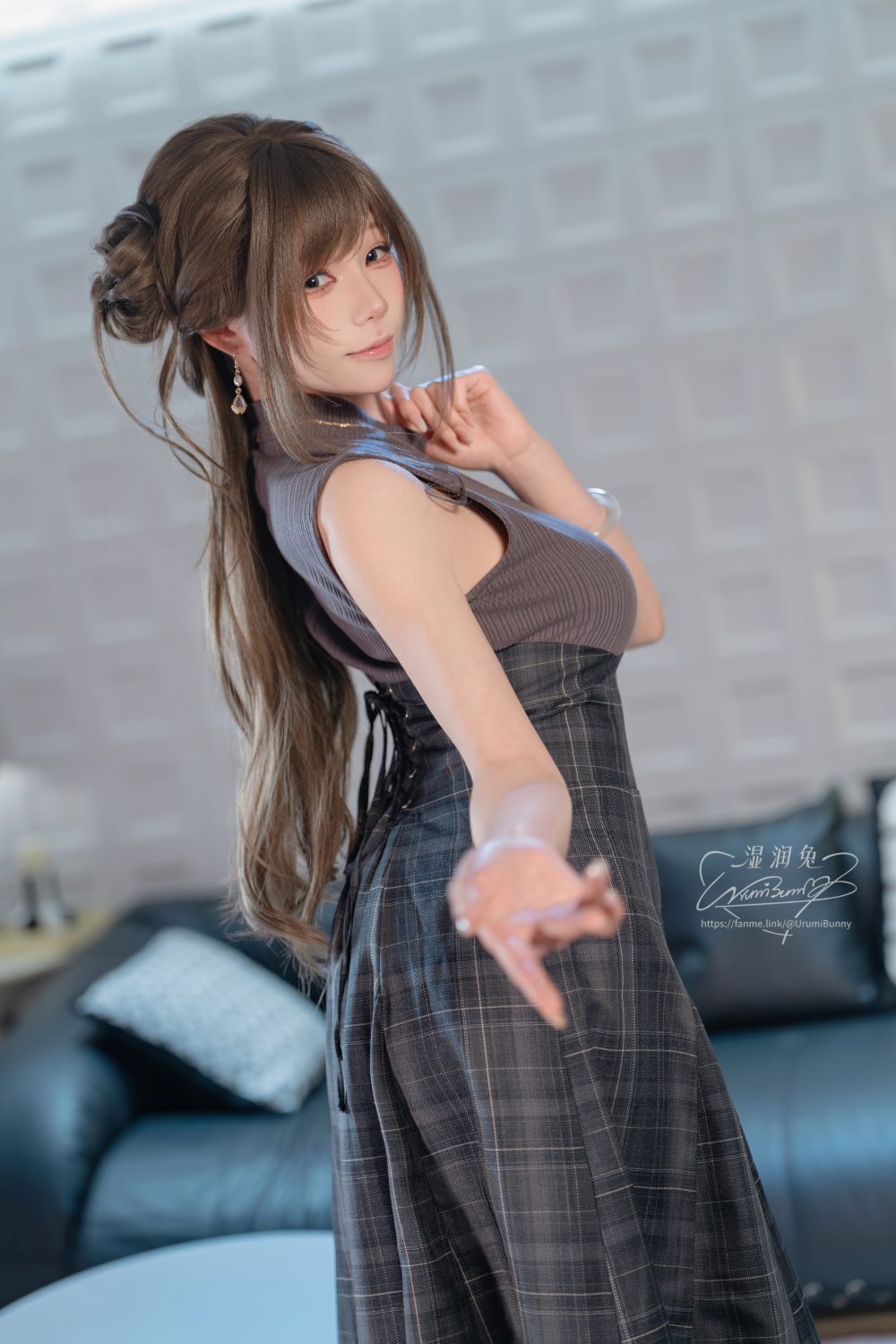 咬一口兔娘(黏黏团子兔) 5月作品『网友的一日约会』