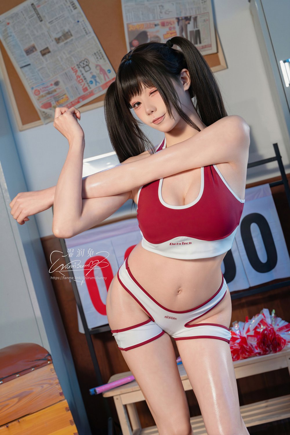 咬一口兔娘(黏黏团子兔) 2026年08月作品 首席啦啦队员